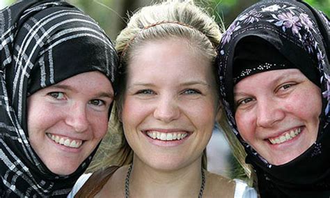 Pemimpin Kafir yang Adil Lebih Baik dari Pemimpin Muslim yang Korup (2 ...