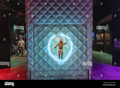 Science Museum Robot 的图像结果