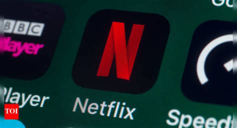 Netflix goes down, viewers panic, and the memes take over | - Times of ...