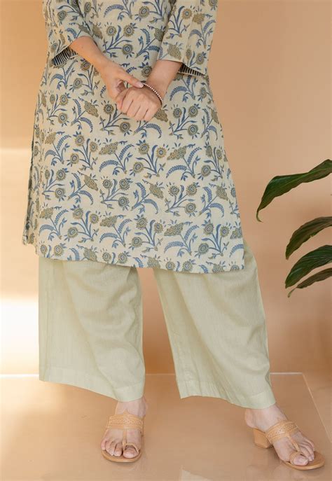 Yami Green Solid Slub Cotton Palazzo – THE INDIAN ETHNIC CO.
