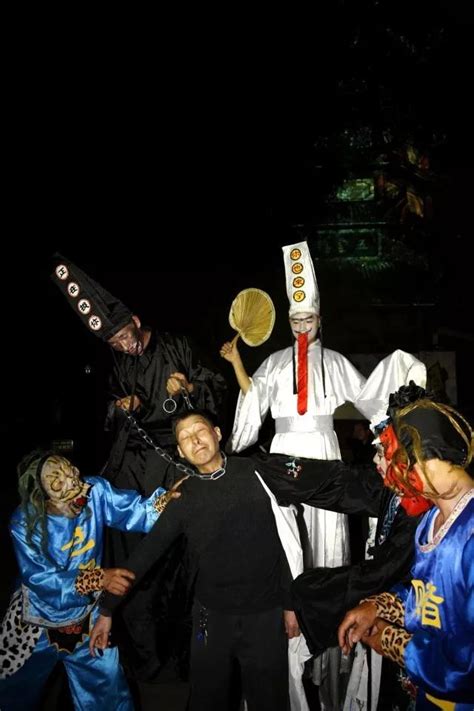 闯鬼门关, 过奈何桥 逛一场传承千年的丰都庙会_大渝网_腾讯网