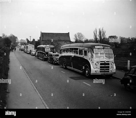 Coach holiday 1950s hi-res stock photography and images - Alamy