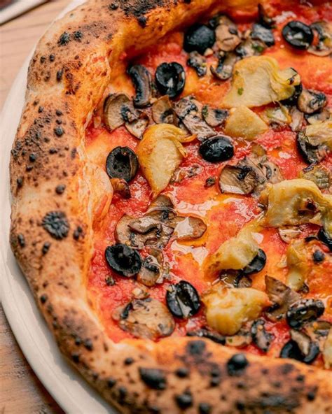 Pocket-Friendly Restaurants In Kolkata That Serve Delicious Food