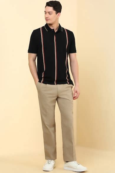 Buy Men Khaki Solid Casual Trousers Online - 39985657 | Allen Solly