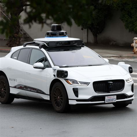 Trader Joe’s pay: Benefits, employee discount, starting wages, and more ...