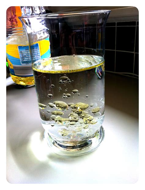 How To Mix Oil In Water at Cynthia Brandenburg blog