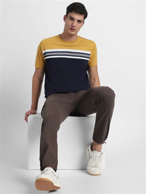 Men's Mustard Y/D Stripes Half-Sleeves Casual T-Shirt – DENNIS LINGO