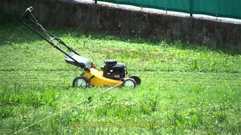 (LIVEeCHIVE presenta) Rasaerba Automatico  Istruzioni  