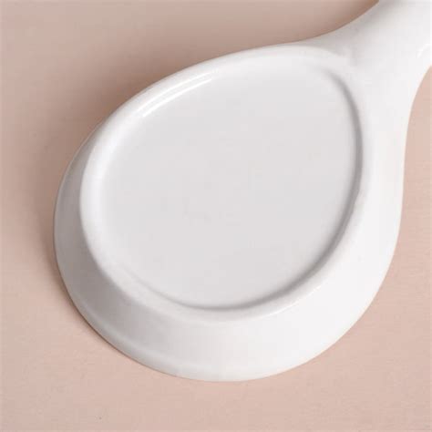 White Ceramic Spoon Holder With Wooden Tray Online - Premium Spoon Rest ...