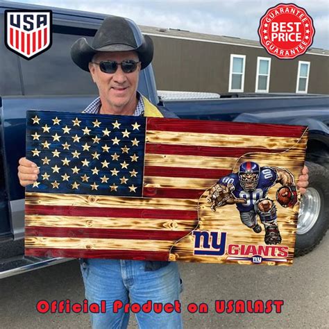 New York Giants Mascot Wooden American Flag