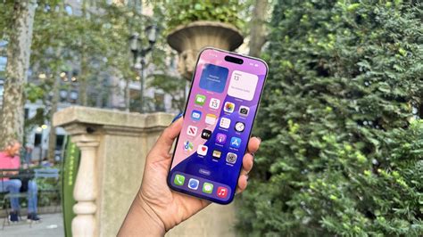 iPhone 16 Pro and Pro Max review: Battery life so epic, you'll ghost ...