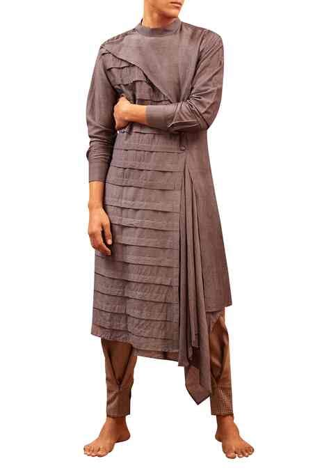 Buy Grey Raw Silk Plain Asymmetric Textured Kurta Set For Men by Amaare ...