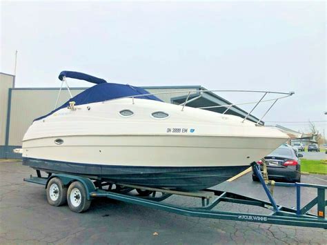 Regal 2465 Commodore 2002 for sale for $19,995 - Boats-from-USA.com