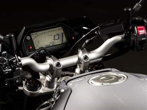 Yamaha MT-10 Photo Gallery