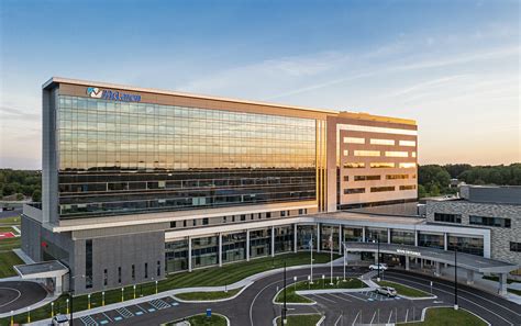 McLaren Greater Lansing - Gresham Smith