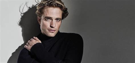 Robert Pattinson Counted Sips Of Water Before Shirtless Scene In The Batman