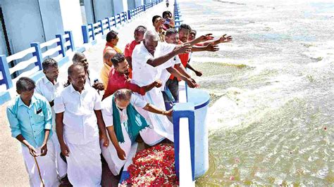 Cauvery water reaches Mukkombu, Kallanai opening today