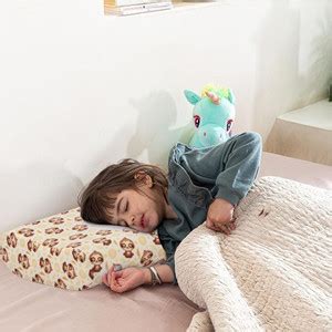 Orka Kids Kids Eco Orthopedic Contour Neck Support Pillow for Sleeping ...