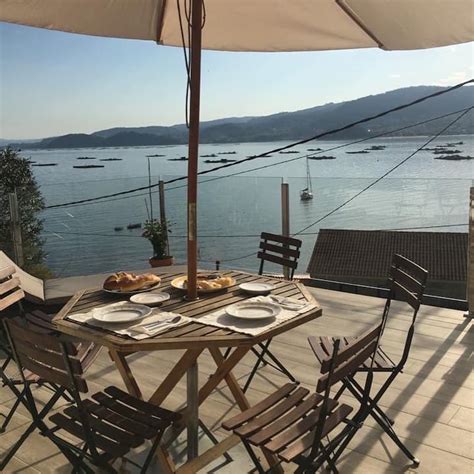 Villa Balbina, beach house facing the sea - Cottages for Rent in Beluso ...