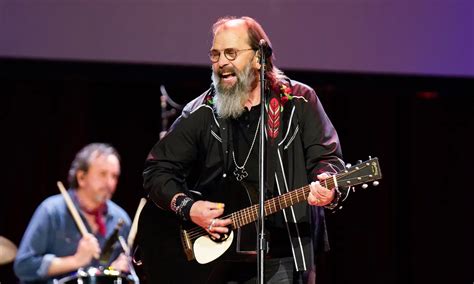 Steve Earle, Lukas Nelson, Pretenders Join 2023 Black Deer Festival