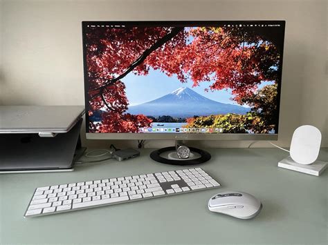 After 2~ months of stagelight/flexgate issue. My macbook pro’s screen ...