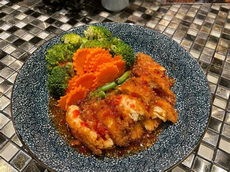 Keg and Kraken - Portland Old Port