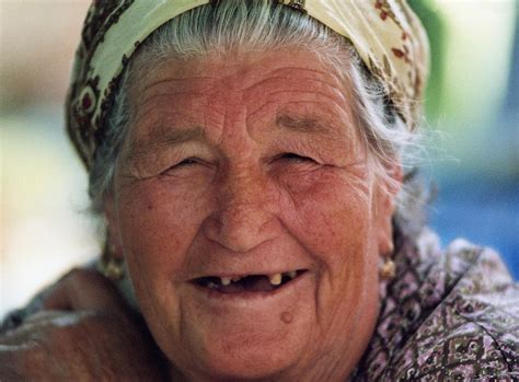 Image result for Toothless Lady Singing