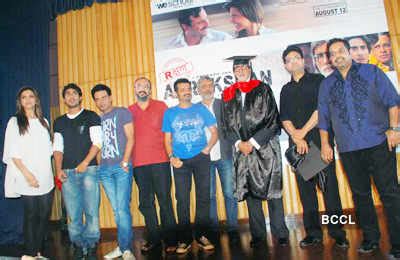 Cast of movie 'Aarakshan' at Welingkar institute for the promotional ...