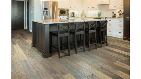 The Best Laminate Flooring for Kitchens: 2023 Guide