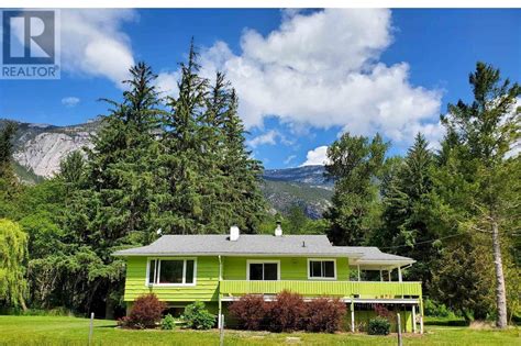 Bella Coola MLS® Listings & Real Estate for Sale | Zolo.ca