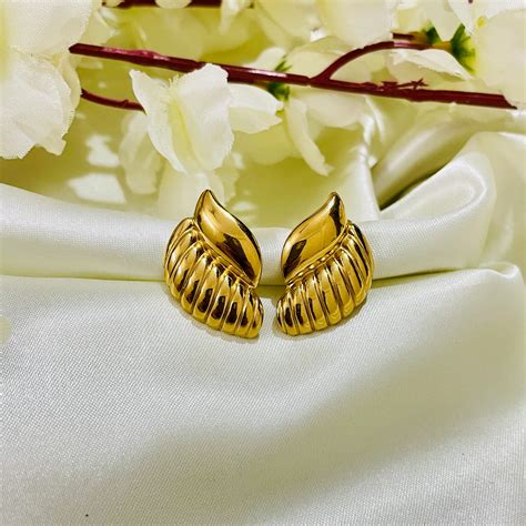 Conch Shell Anti Tarnish Earrings