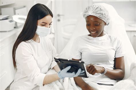 Dermatology Medical Assistant | Salary, Duties & Training 2023