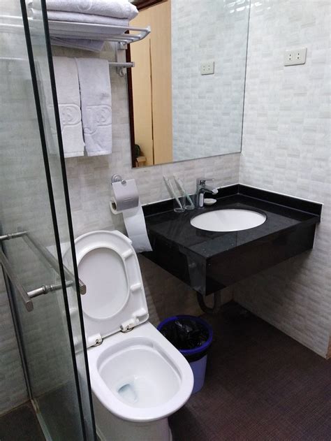 JDS HOTEL (Mindoro/San Jose, Philippines) - Specialty Hotel Reviews ...