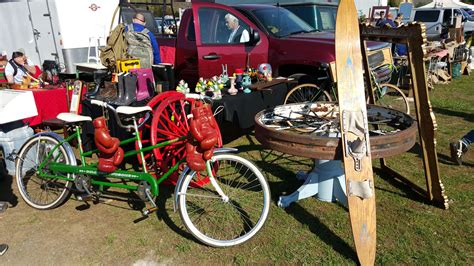 Home - Elephant’s Trunk Country Flea Market