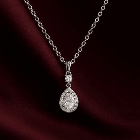 Silver Pendant for Women Online - Buy Silver Pendant for girlfriend ...