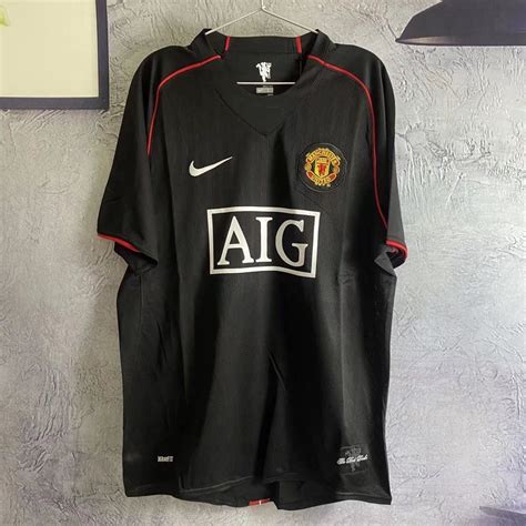 Buy Manchester United Football Jerseys in India – Champions Kit