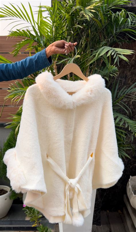 Laisa Luxe Cape – Voguish Collection by Simran