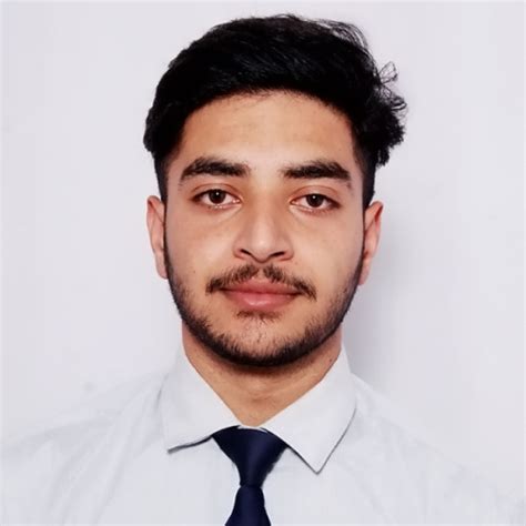 Sameer - Computing teacher in Gurugram - ₹1000/h