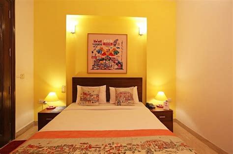 OYO FLAGSHIP GK 1 M BLOCK MARKET (New Delhi) - Specialty Hotel Reviews ...
