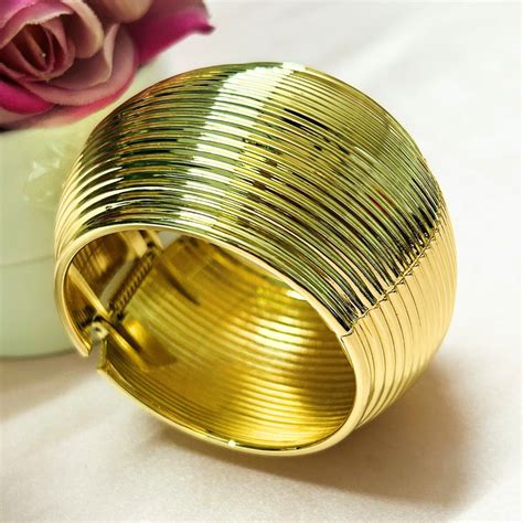 Golden Ripple Broad Shiny Kada/Cuff