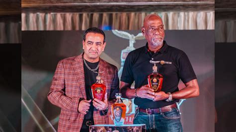 Twin gold for Varchas Premium Spirits