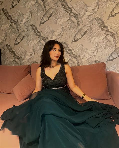 Dark green shimmer peplum suit – Label Tasos