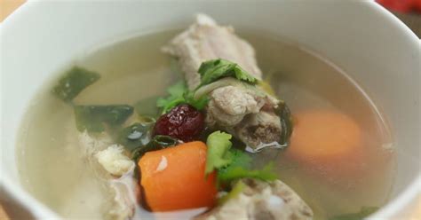 Chinese Celery with Pork Soup Recipe by Diff Lim - Cookpad