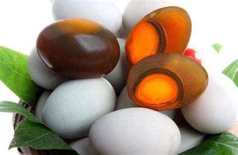 什么样的生石灰可以制作皮蛋，生石灰自制鸡蛋做皮蛋 - 鲜淘网