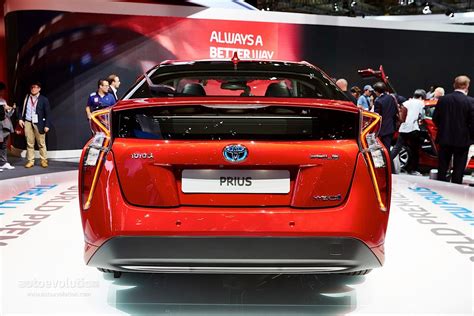 2016 Toyota Prius Pricing in the UK Starts at £23,295 - autoevolution