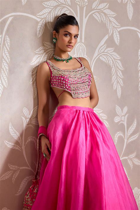 Floret lehenga set – Ridhi Mehra