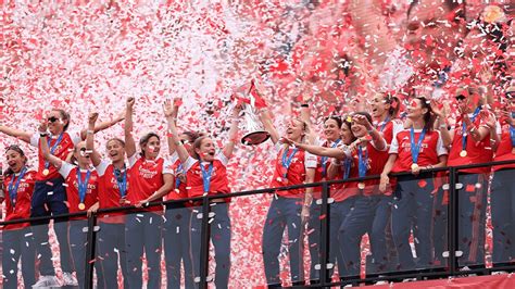 Gallery: UWCL trophy lift at Emirates Stadium | Gallery | News ...
