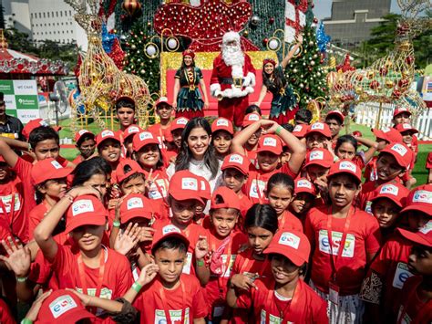 Mumbai: Isha Ambani spreads joy and learning at Reliance Foundation's ...