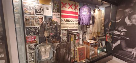 Punk Rock Museum opened in Las Vegas! : r/punk