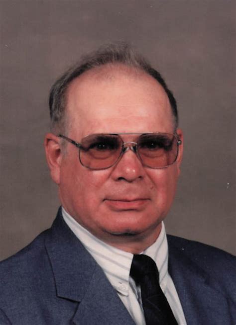 Raymond H. Oaks - Hindman Funeral Homes & Crematory, Inc.